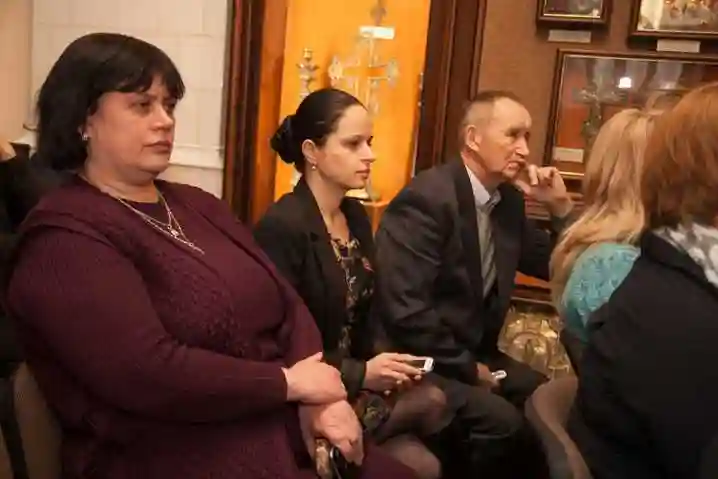 У Кіровограді відбувся вечір-реквієм пам'яті героїв Небесної Сотні (ФОТО) фото 1
